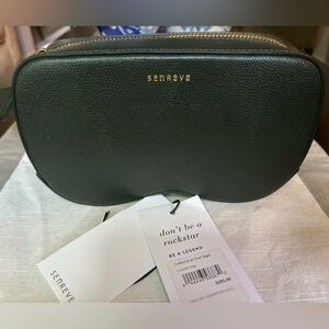 Senreve Coda Belt Bag leather Pebbled Forest Green